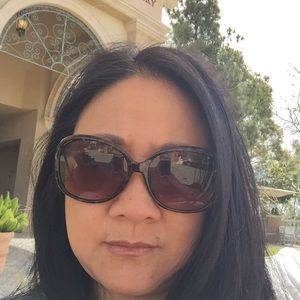 Meet your Posher, Pauline